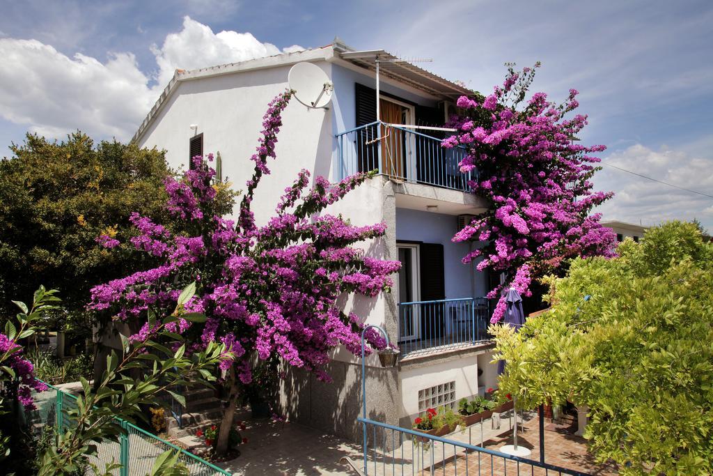 Apartments Irena Trogir Kültér fotó